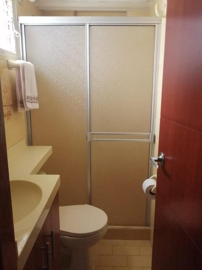 Hostal Dante Сан Хил Екстериор снимка