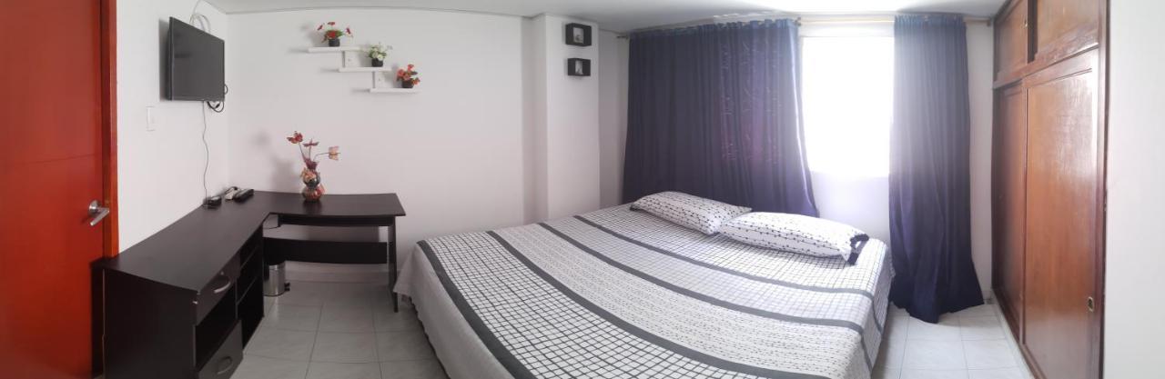 Hostal Dante Сан Хил Екстериор снимка