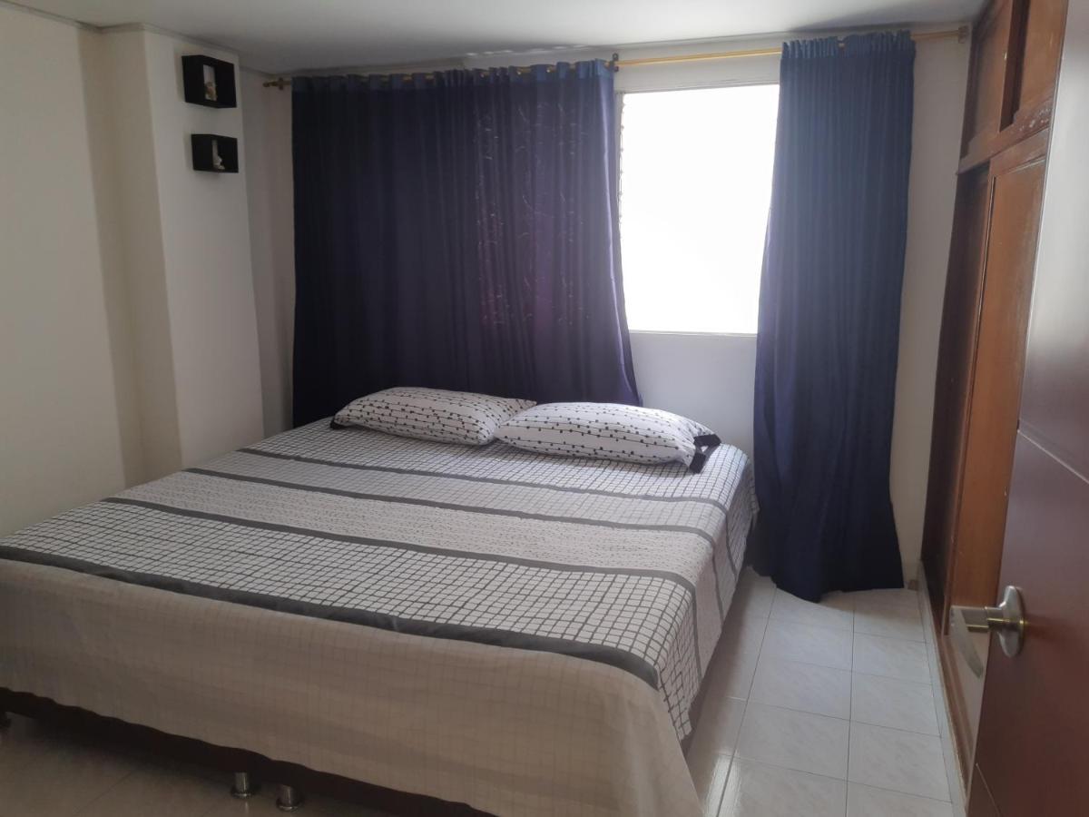 Hostal Dante Сан Хил Екстериор снимка